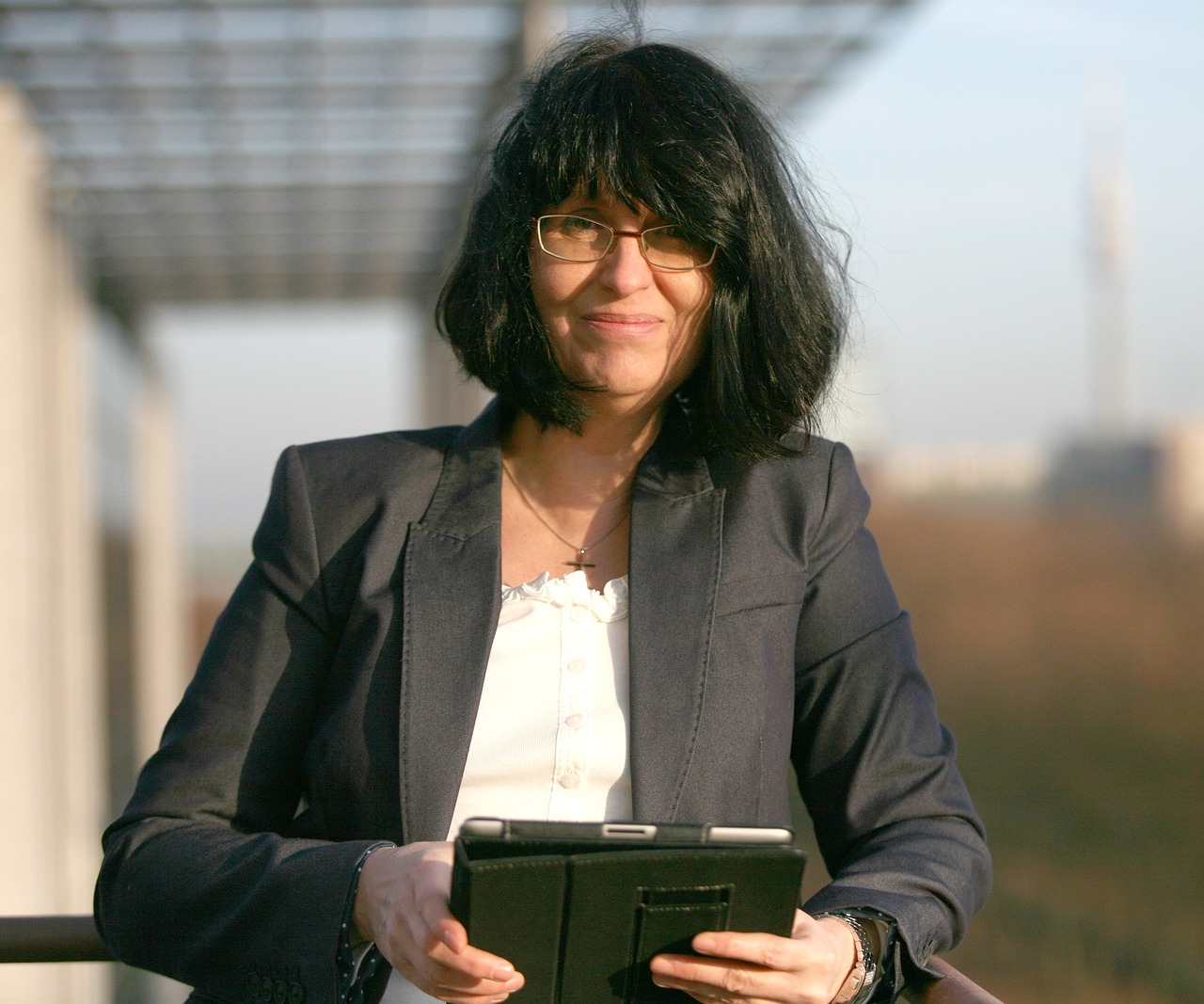 business-woman-gb03a268fd_1280